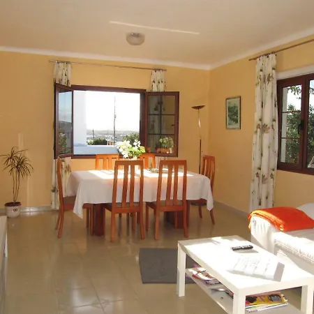 Casa Montana De Holiday home *